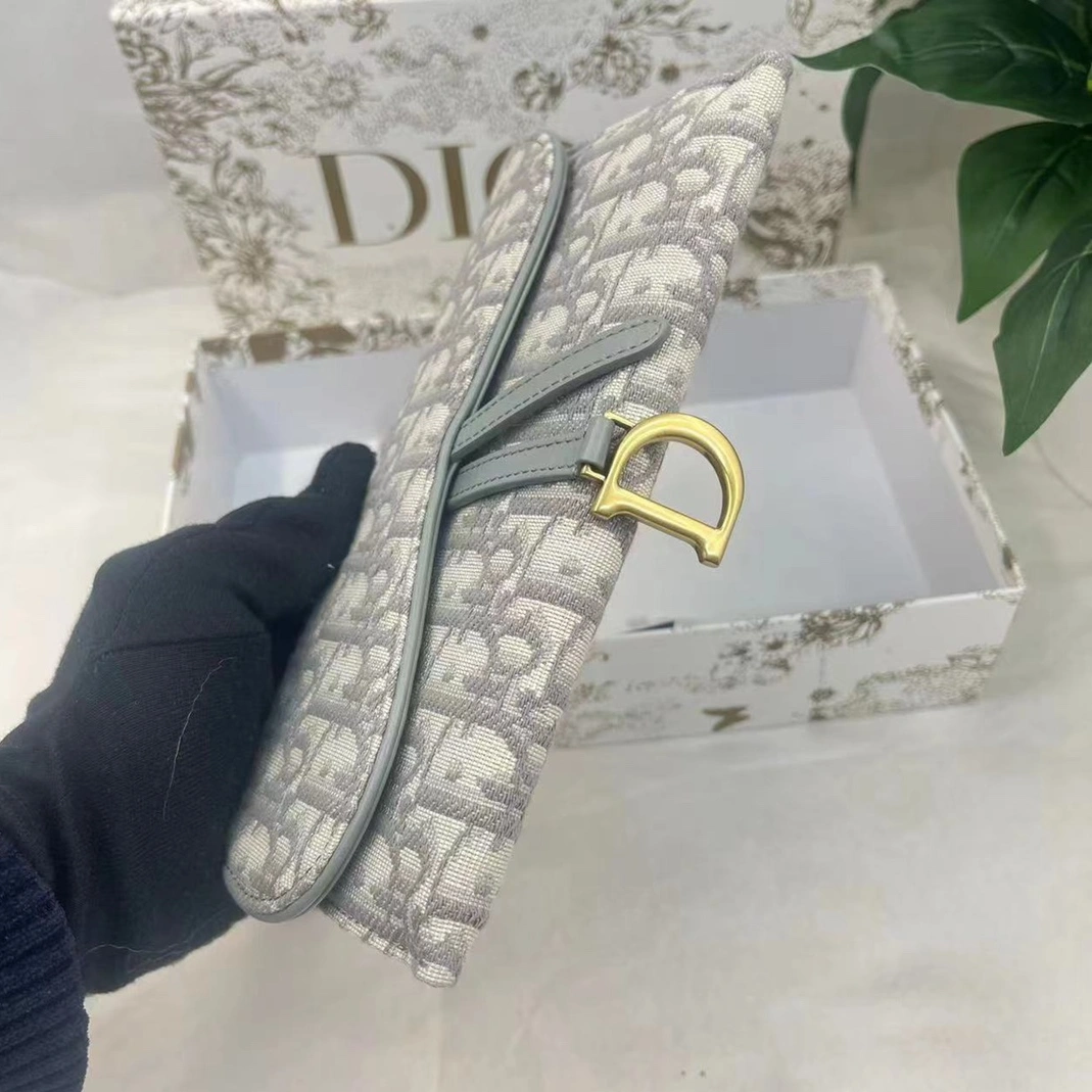 EyeCatching 2107 Christian Dior AAA Quality Wallets For Women