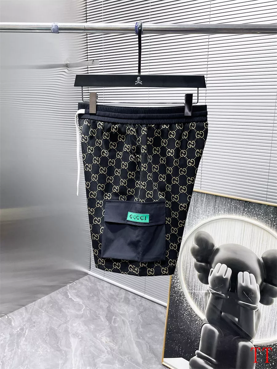 EyeCatching 2359 Gucci Pants For Men