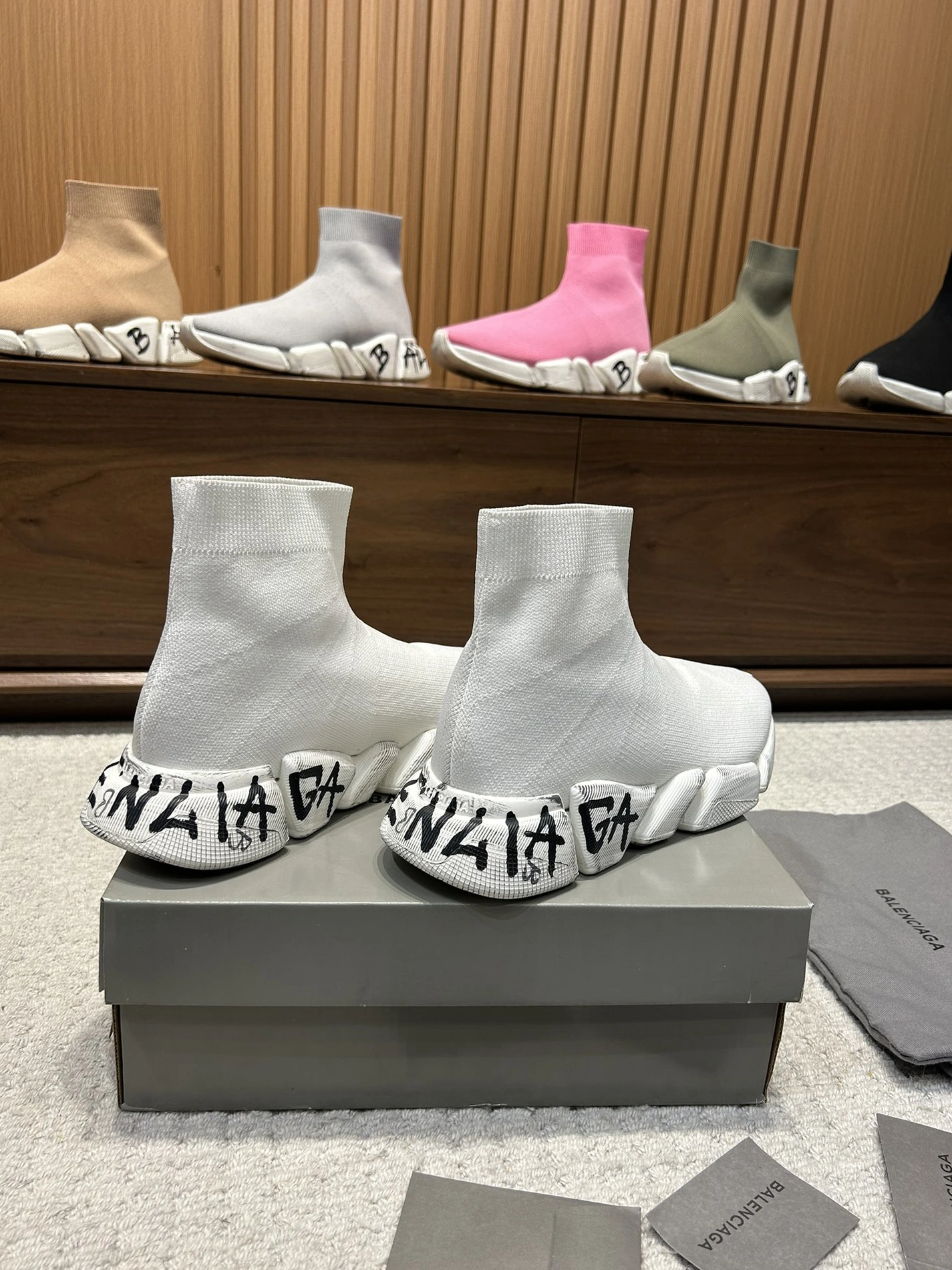 EyeCatching 2394 Balenciaga Boots For Women
