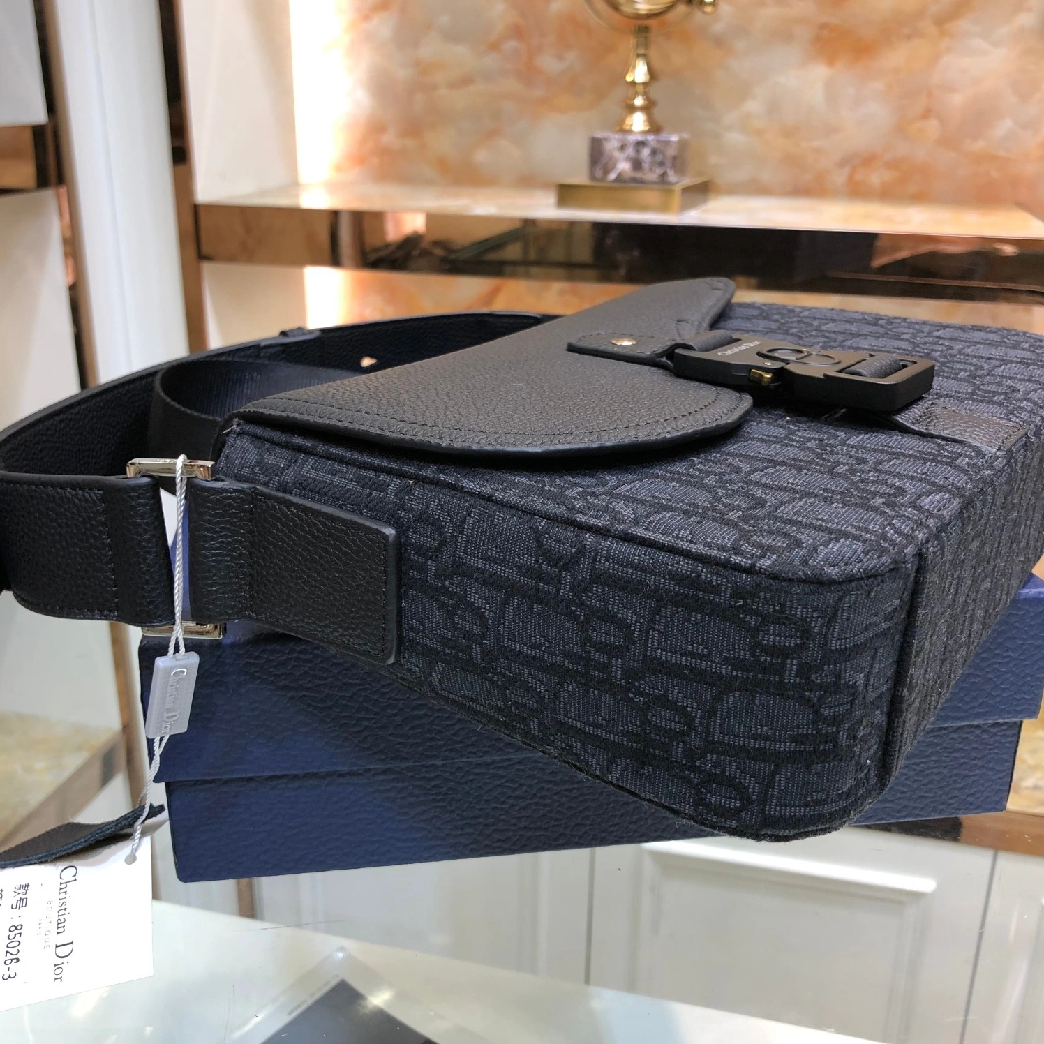 EyeCatching 2410 Christian Dior AAA Man Messenger Bags