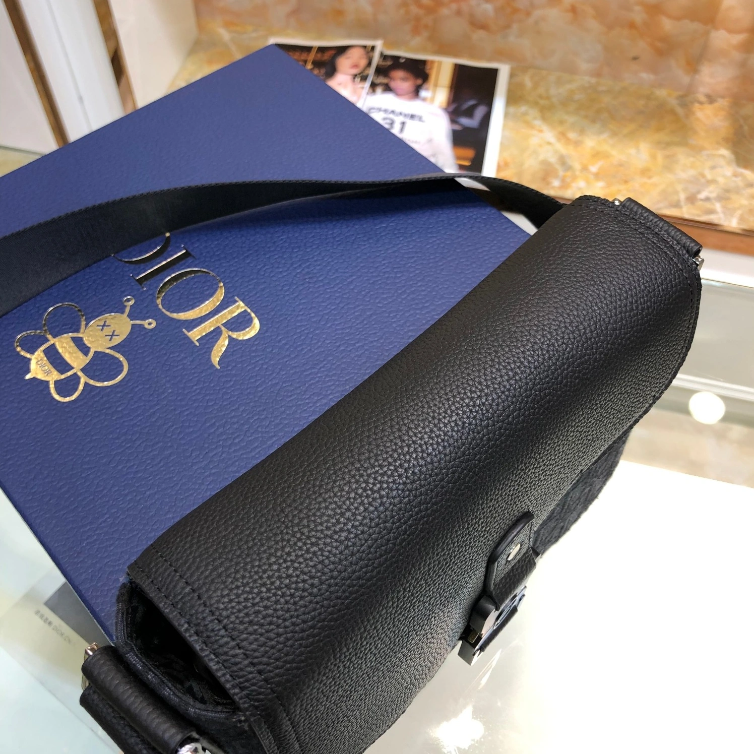 EyeCatching 2410 Christian Dior AAA Man Messenger Bags