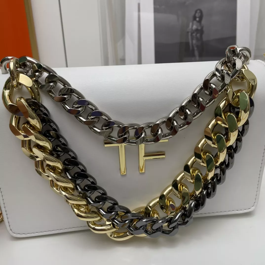 EyeCatching 2470 Tom Ford AAA Quality Messenger Bags For Women
