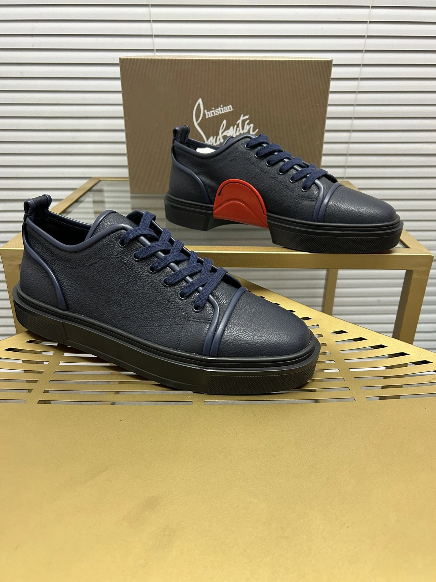 EyeCatching 2636 Christian Louboutin Casual Shoes For Women