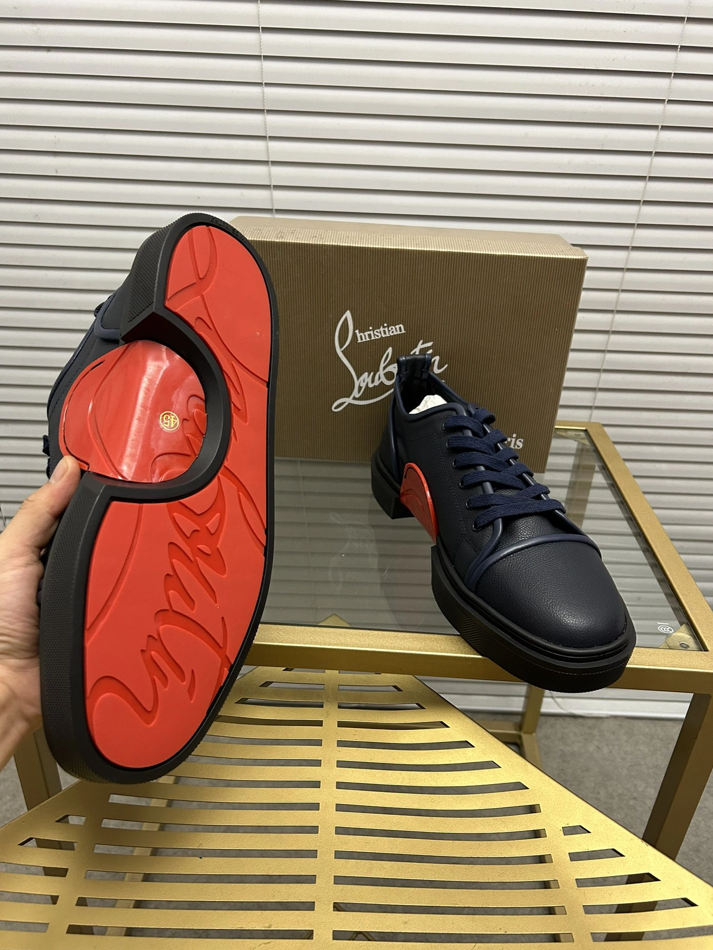 EyeCatching 2636 Christian Louboutin Casual Shoes For Women