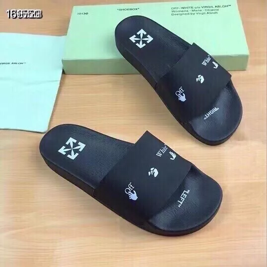 EyeCatching 2723 Off-White Slippers For Men