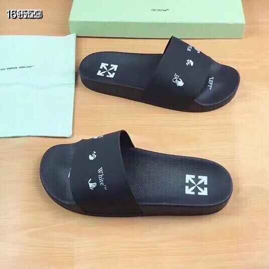 EyeCatching 2723 Off-White Slippers For Men