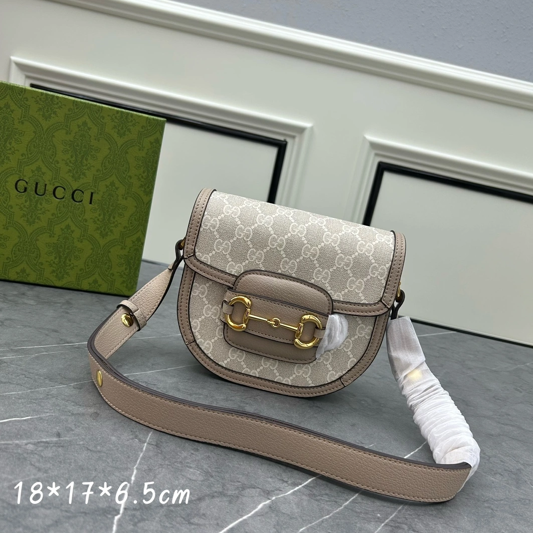 EyeCatching 2889 Gucci AAA Quality Messenger Bags For Women