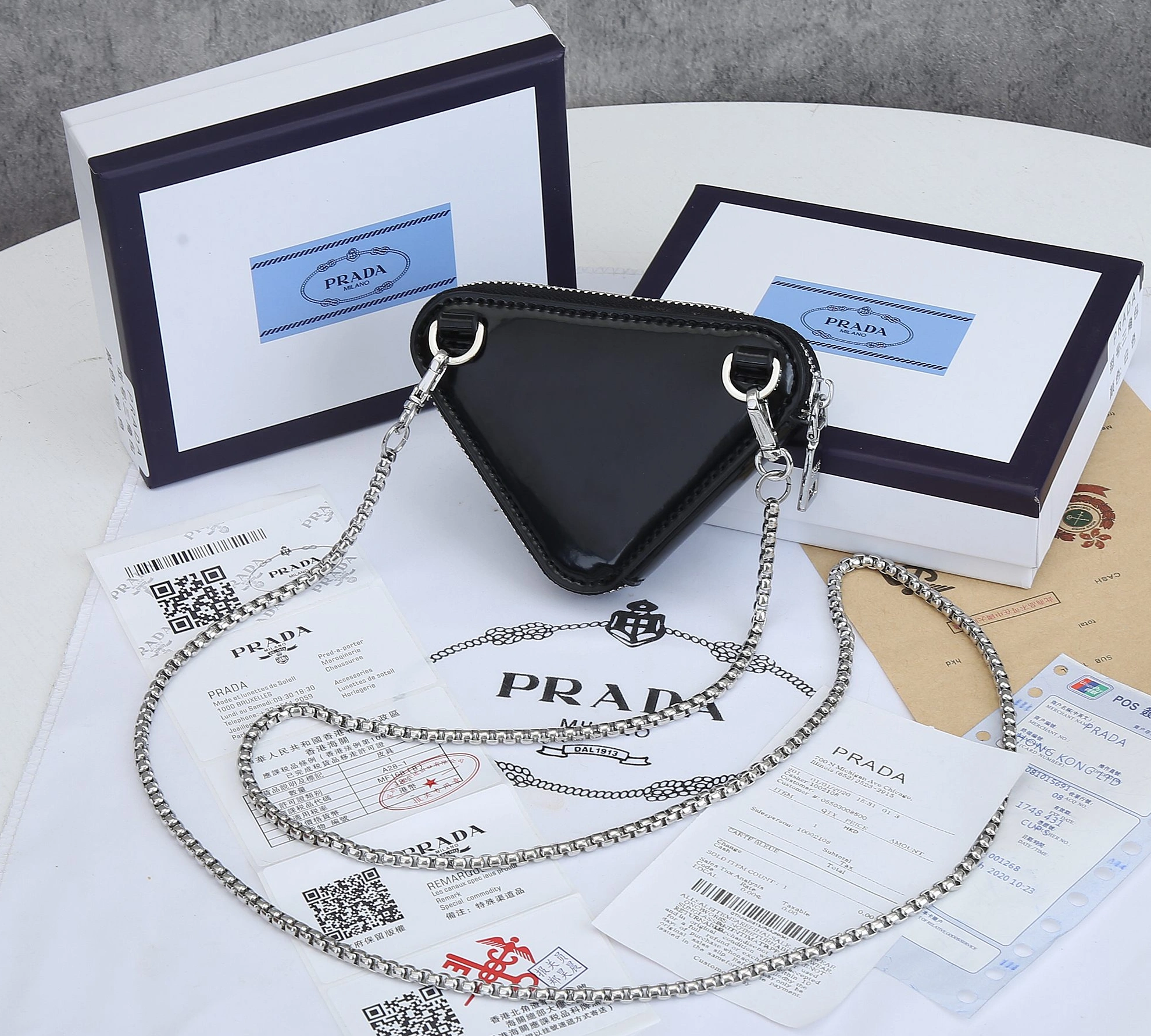 EyeCatching 2915 Prada AAA Quality Wallets For Women