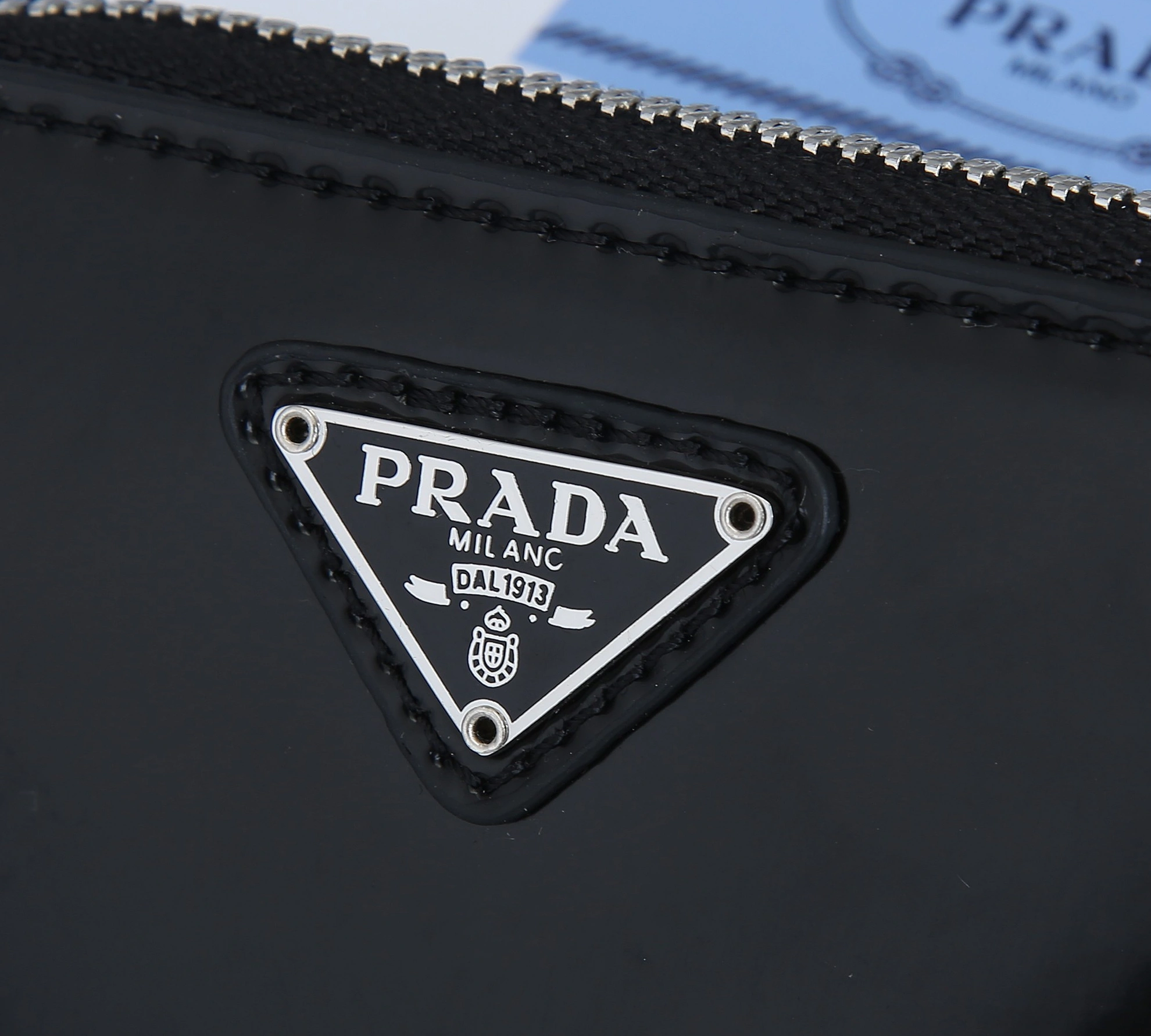 EyeCatching 2915 Prada AAA Quality Wallets For Women