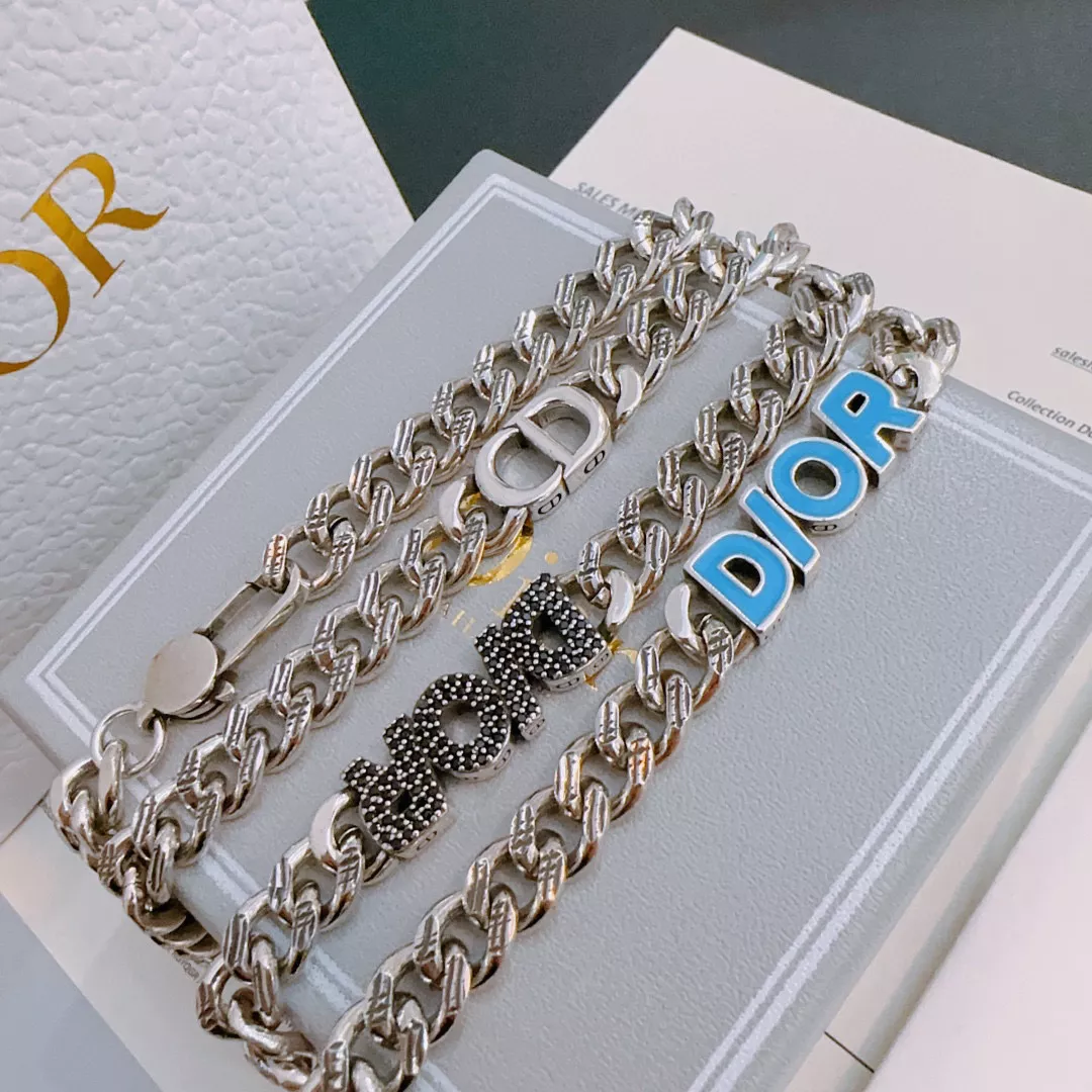 EyeCatching 3061 Christian Dior Necklaces