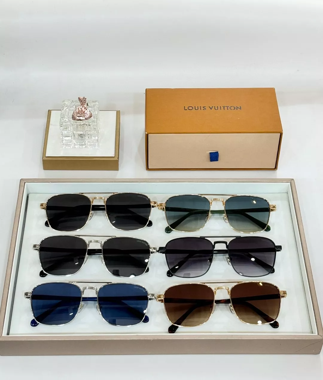 EyeCatching 3159 Louis Vuitton AAA Quality Sunglasses