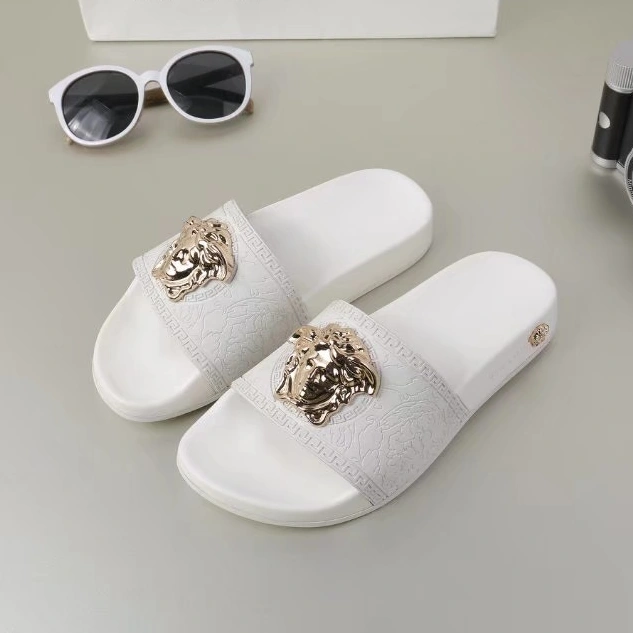 EyeCatching 3329 Versace Slippers For Men