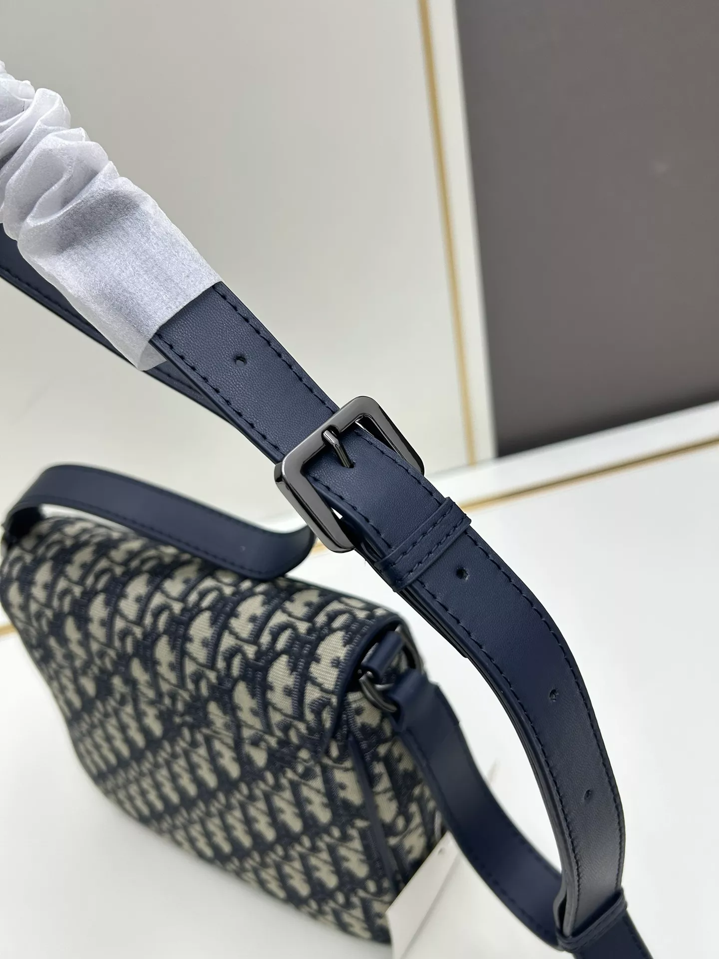 EyeCatching 3349 Christian Dior AAA Man Messenger Bags
