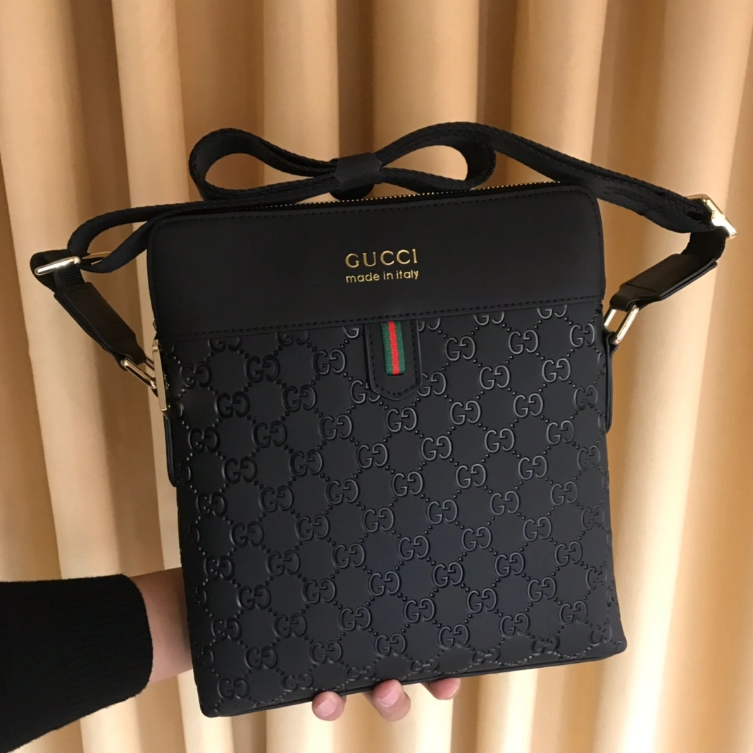 EyeCatching 3560 Gucci AAA Man Messenger Bags