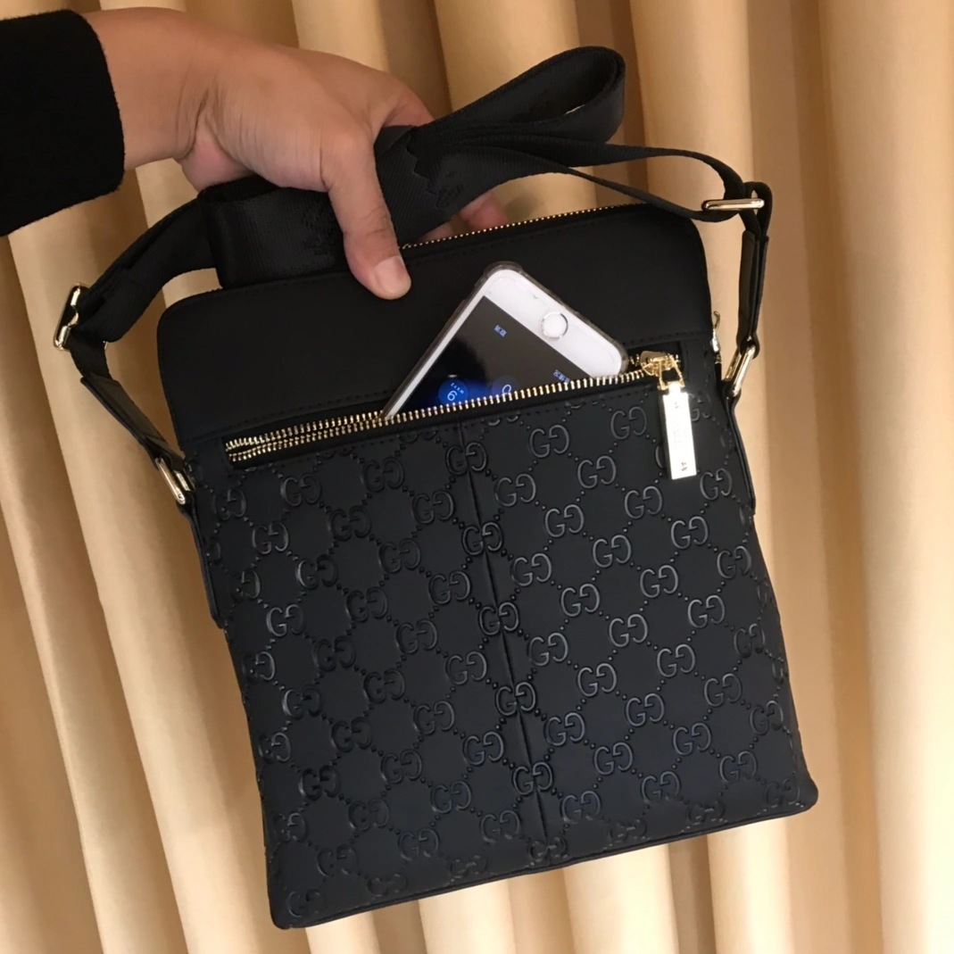 EyeCatching 3560 Gucci AAA Man Messenger Bags