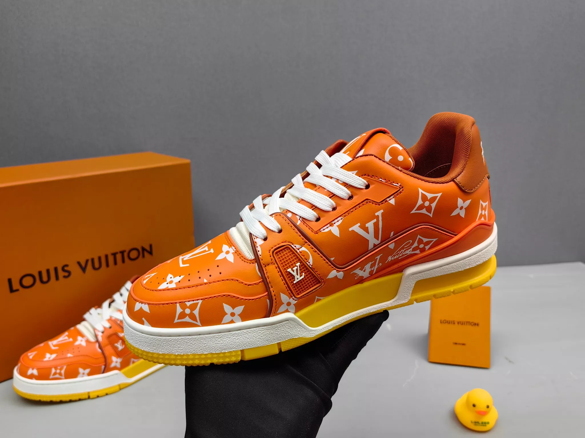 EyeCatching 3698 Louis Vuitton Casual Shoes For Men