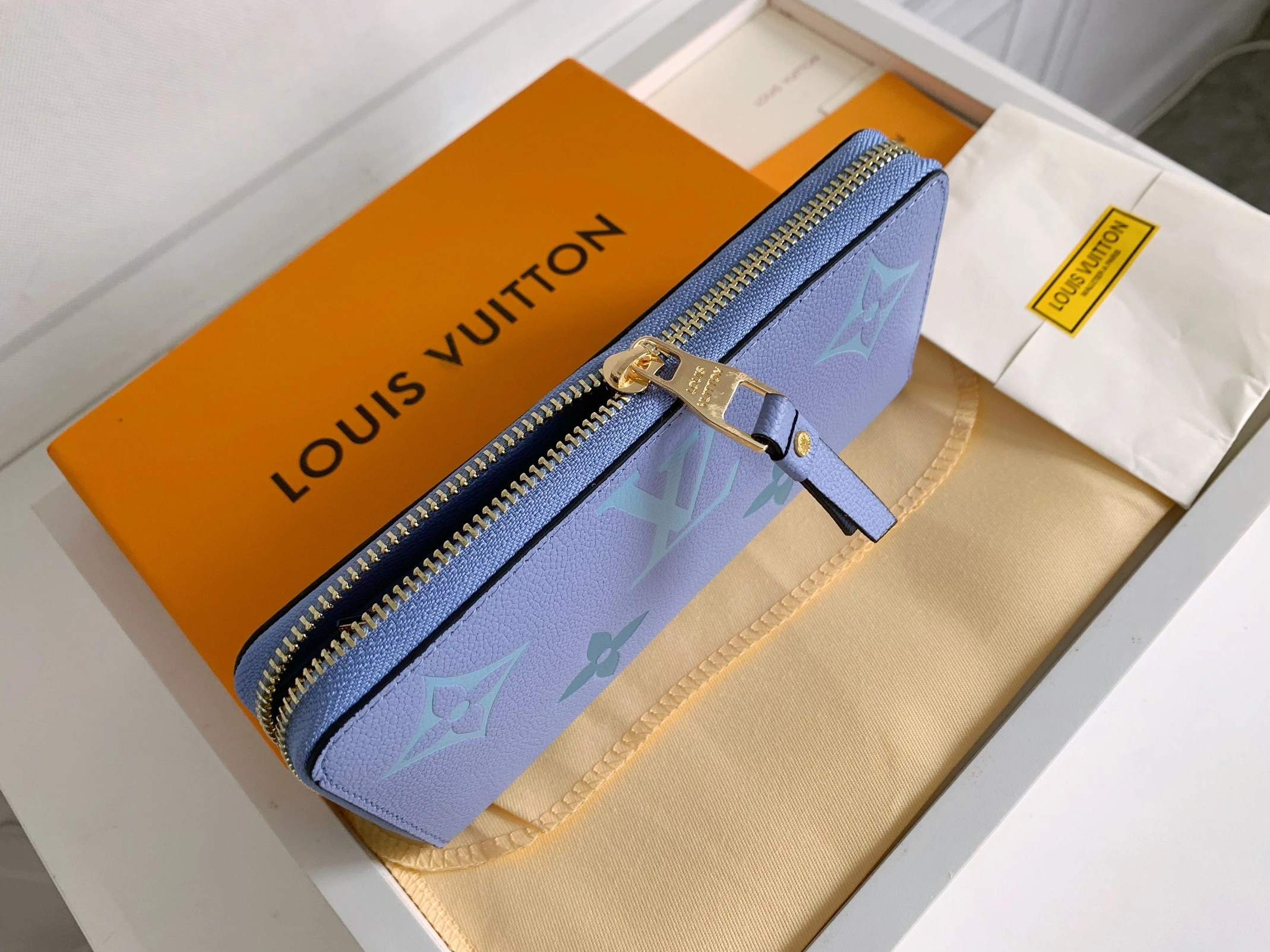 EyeCatching 3754 Louis Vuitton LV Wallets For Women