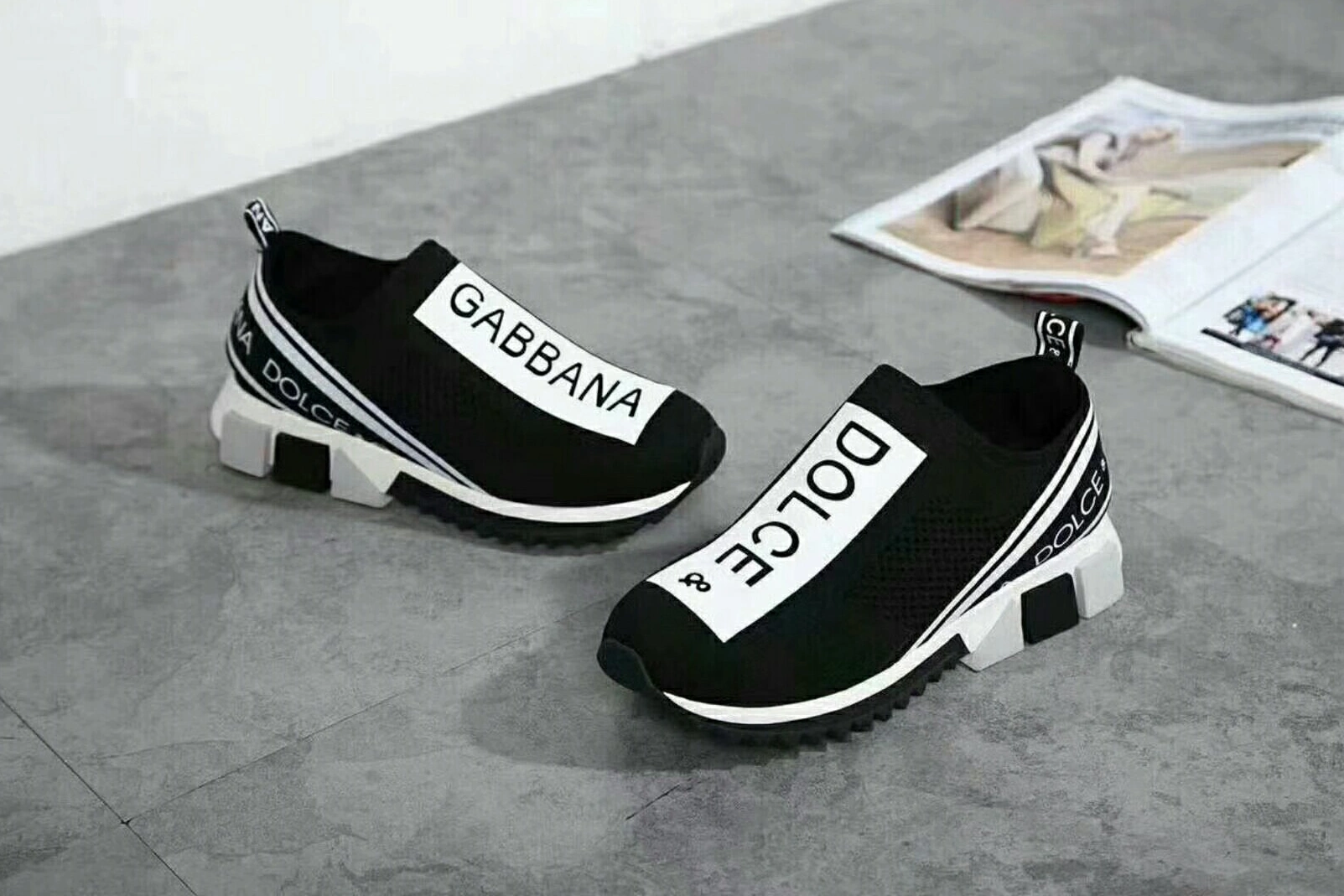 EyeCatching 3755 Dolce & Gabbana D&G Casual Shoes For Women