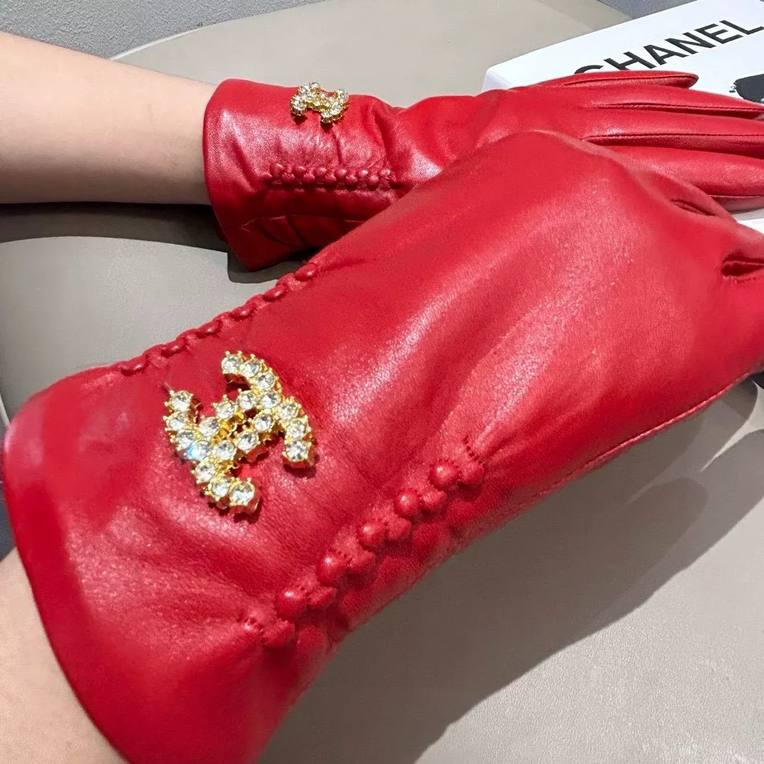 EyeCatching 3906 Chanel Gloves For Women