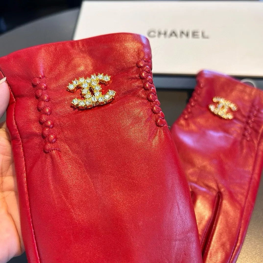 EyeCatching 3906 Chanel Gloves For Women