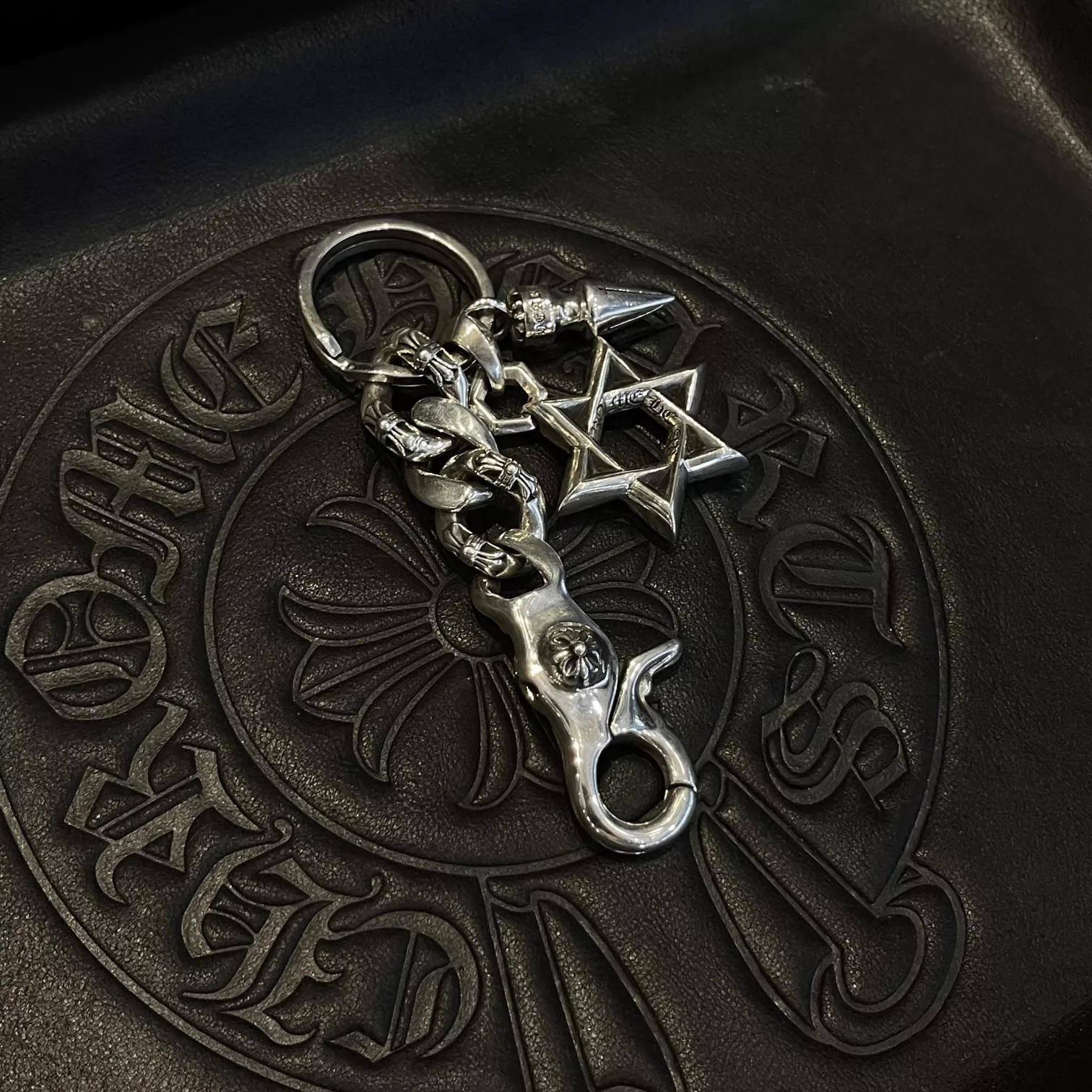 EyeCatching 4025 Chrome Hearts Key Holder And Bag Buckle