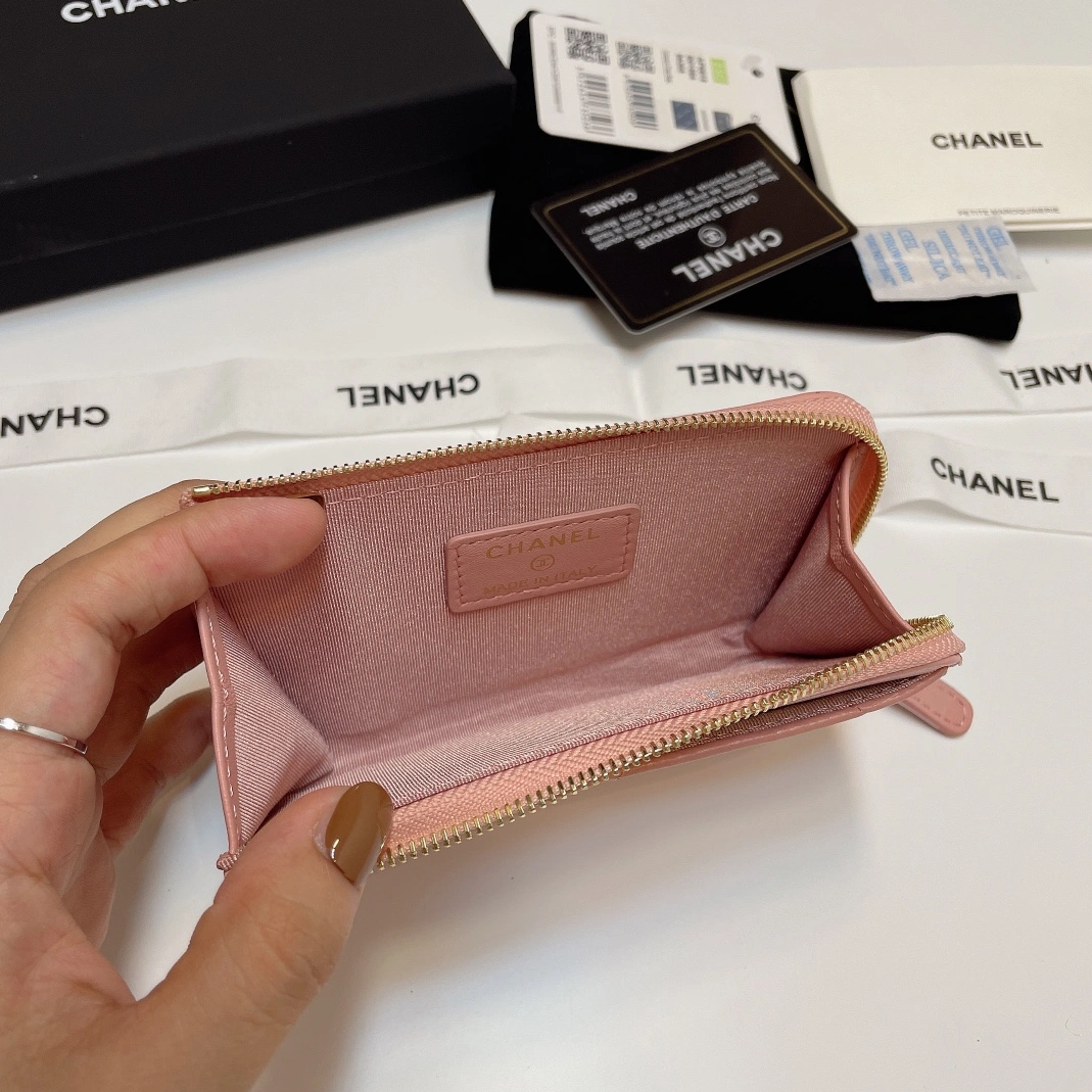 EyeCatching 4253 Chanel Card Case