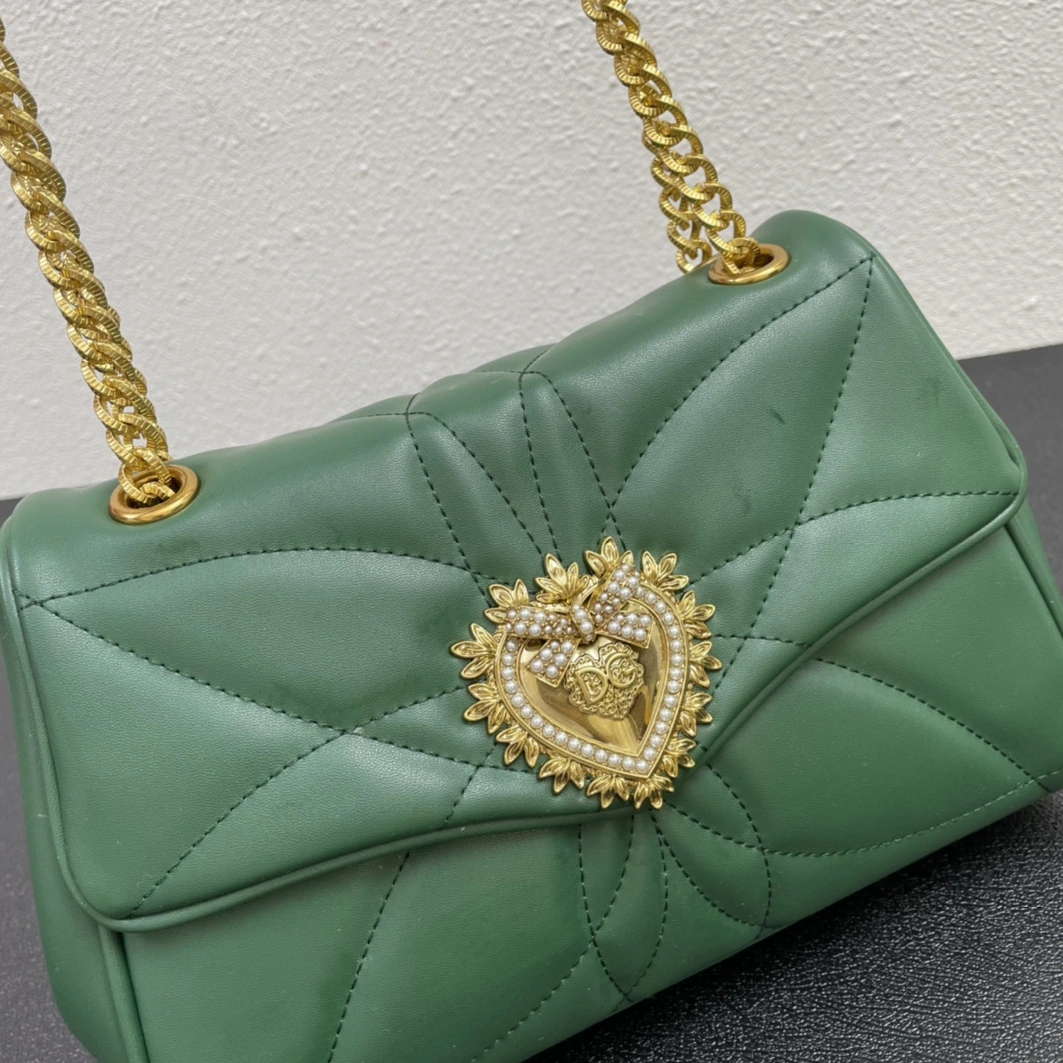 EyeCatching 4334 Dolce & Gabbana AAA Quality Shoulder Bags For Women