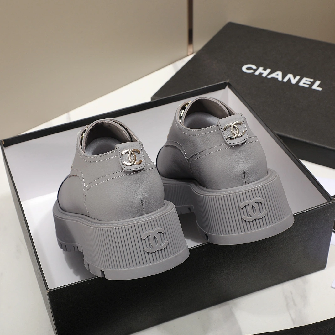 EyeCatching 4377 Chanel Leather Shoes For Women