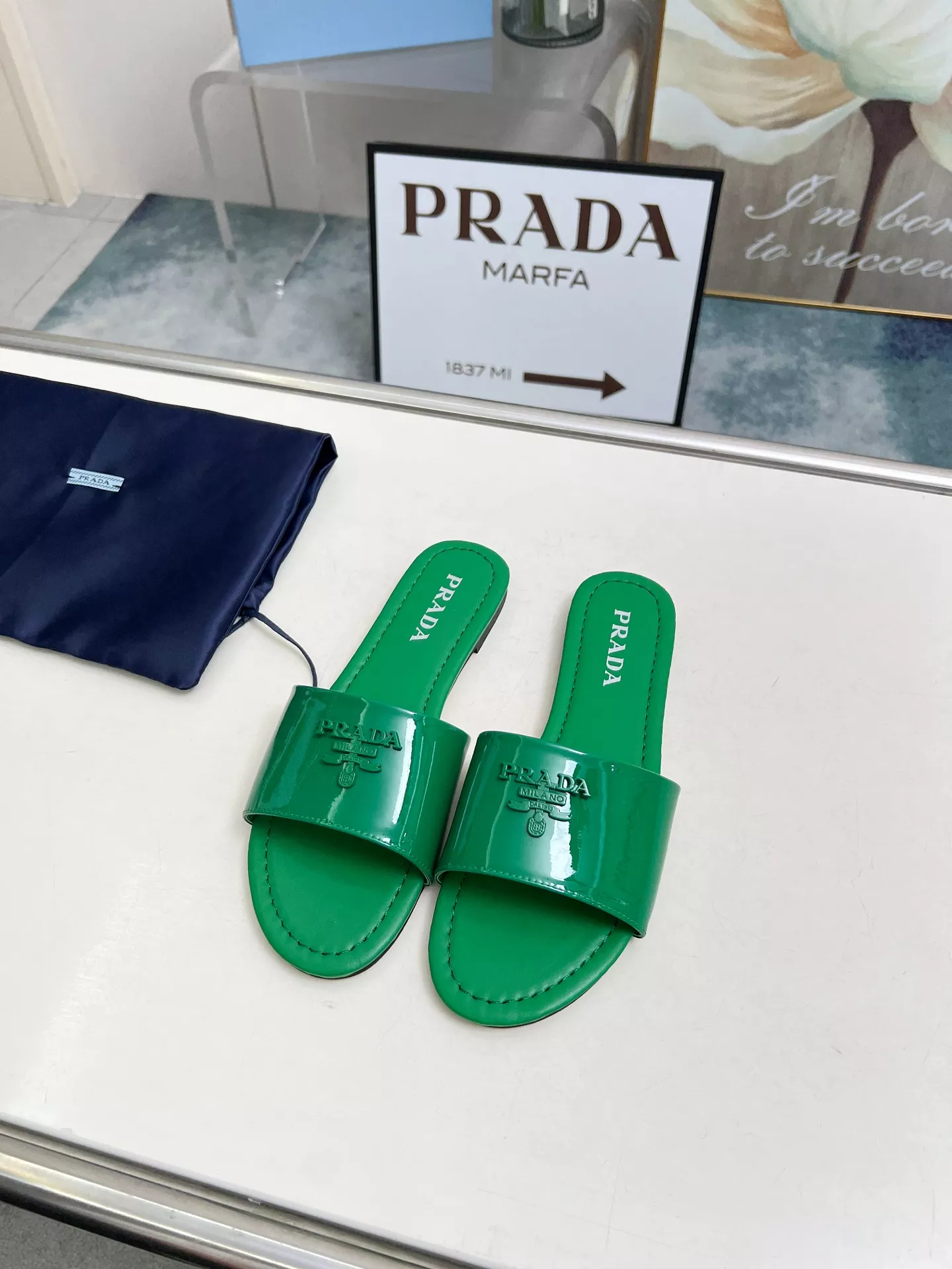 EyeCatching 4420 Prada Slippers For Women