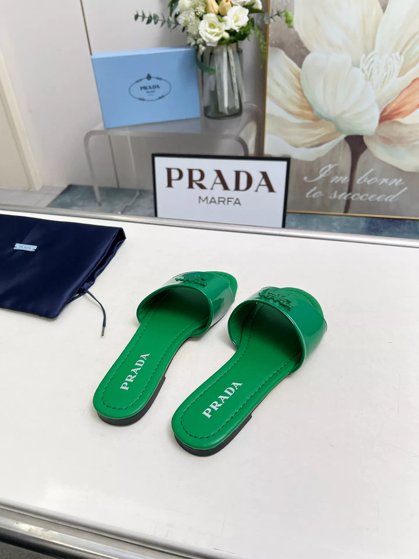 EyeCatching 4420 Prada Slippers For Women