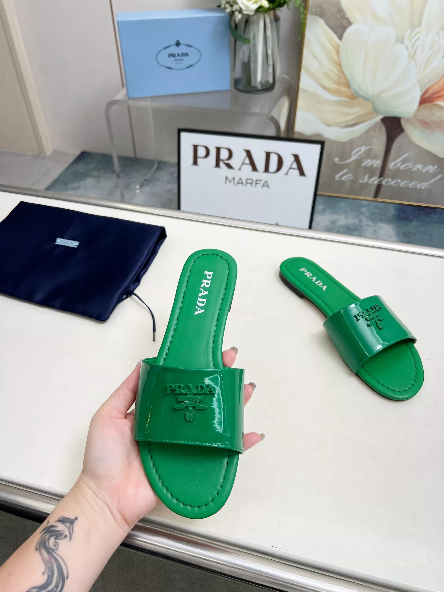 EyeCatching 4420 Prada Slippers For Women