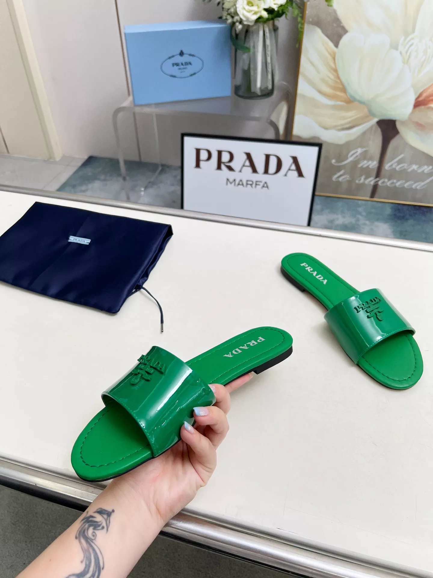 EyeCatching 4420 Prada Slippers For Women