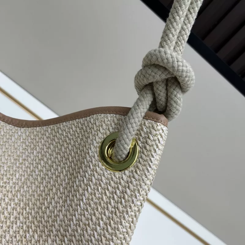 EyeCatching 4508 Prada AAA Quality Shoulder Bags For Women
