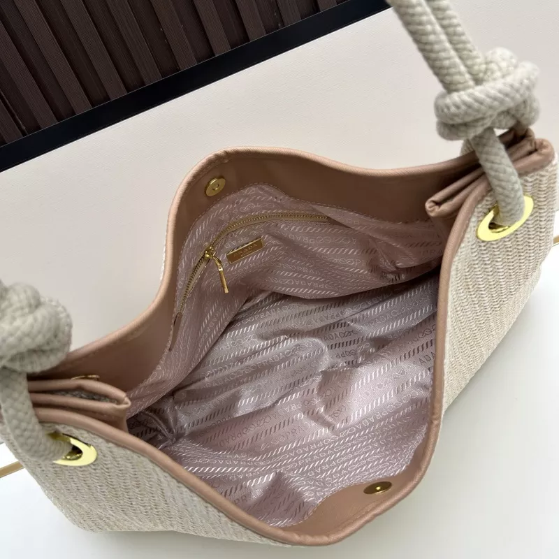 EyeCatching 4508 Prada AAA Quality Shoulder Bags For Women