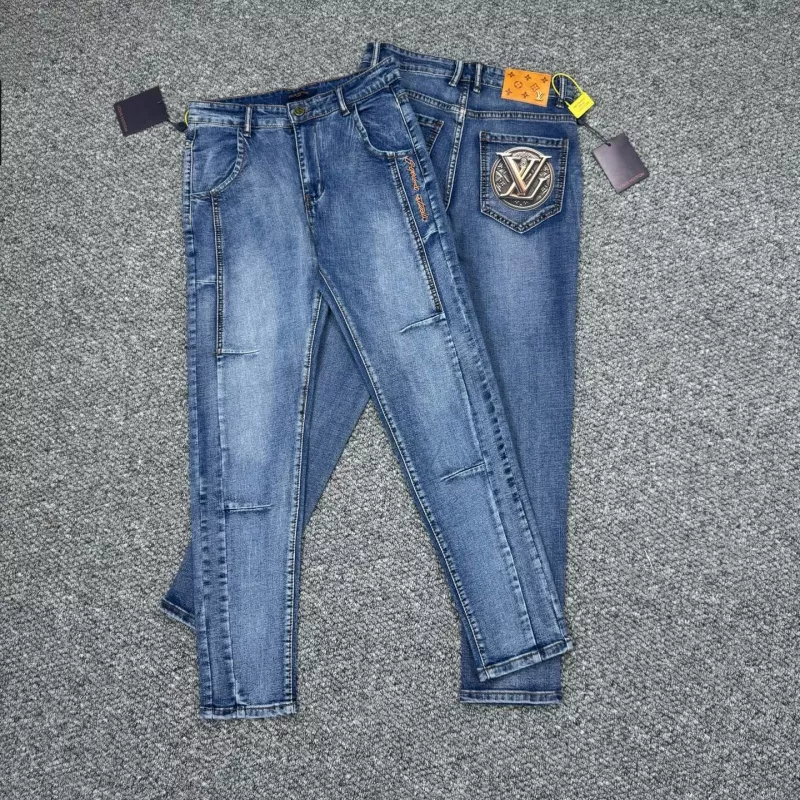 EyeCatching 4669 Louis Vuitton LV Jeans For Men