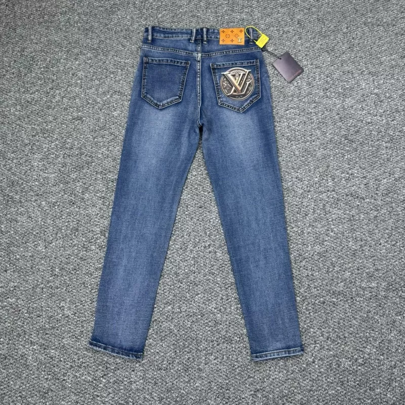 EyeCatching 4669 Louis Vuitton LV Jeans For Men