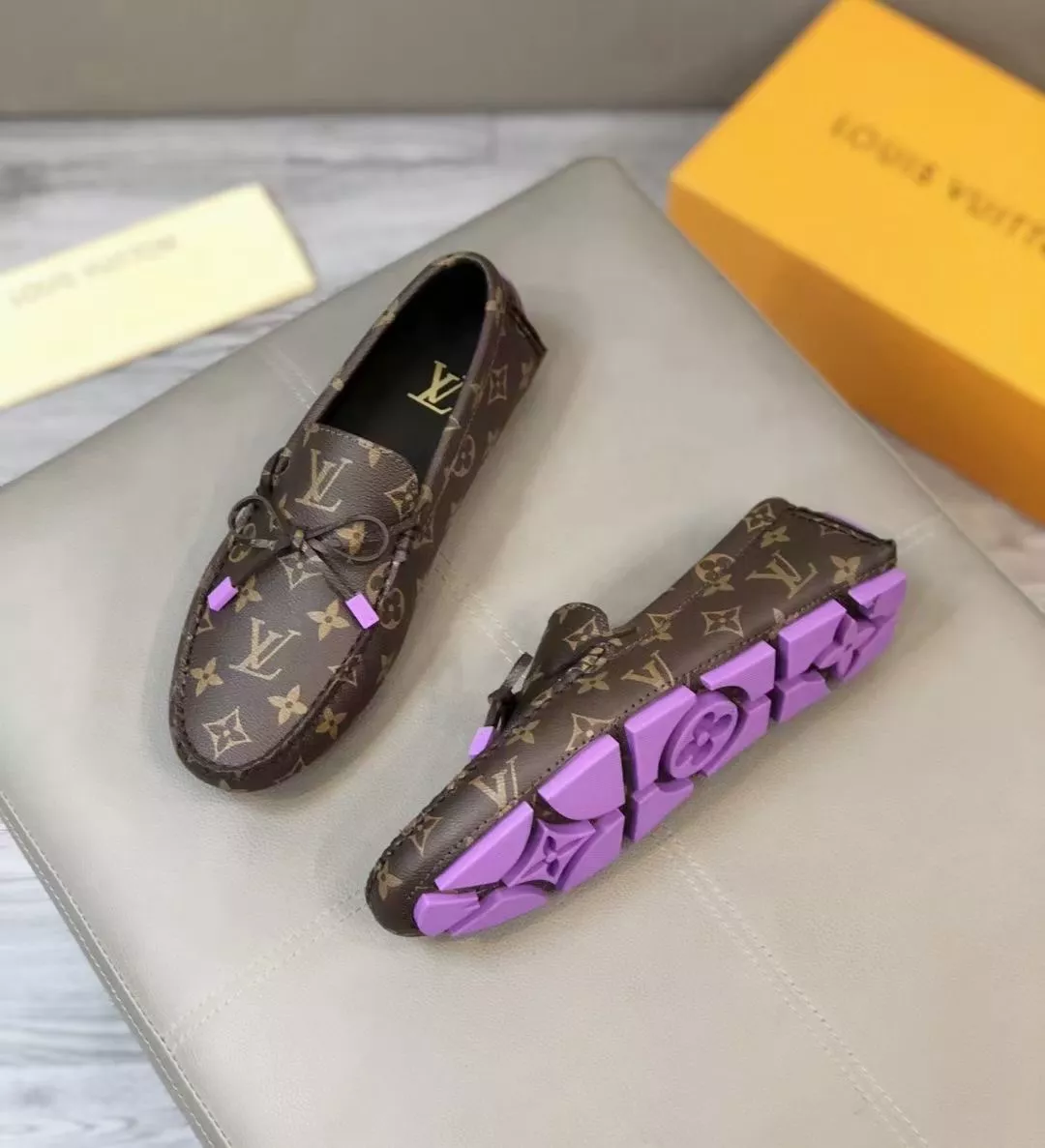 EyeCatching 4698 Louis Vuitton LV Oxfords Shoes For Men