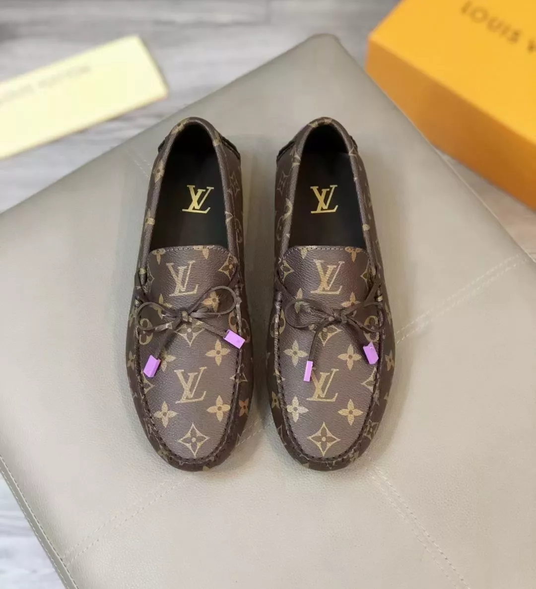 EyeCatching 4698 Louis Vuitton LV Oxfords Shoes For Men