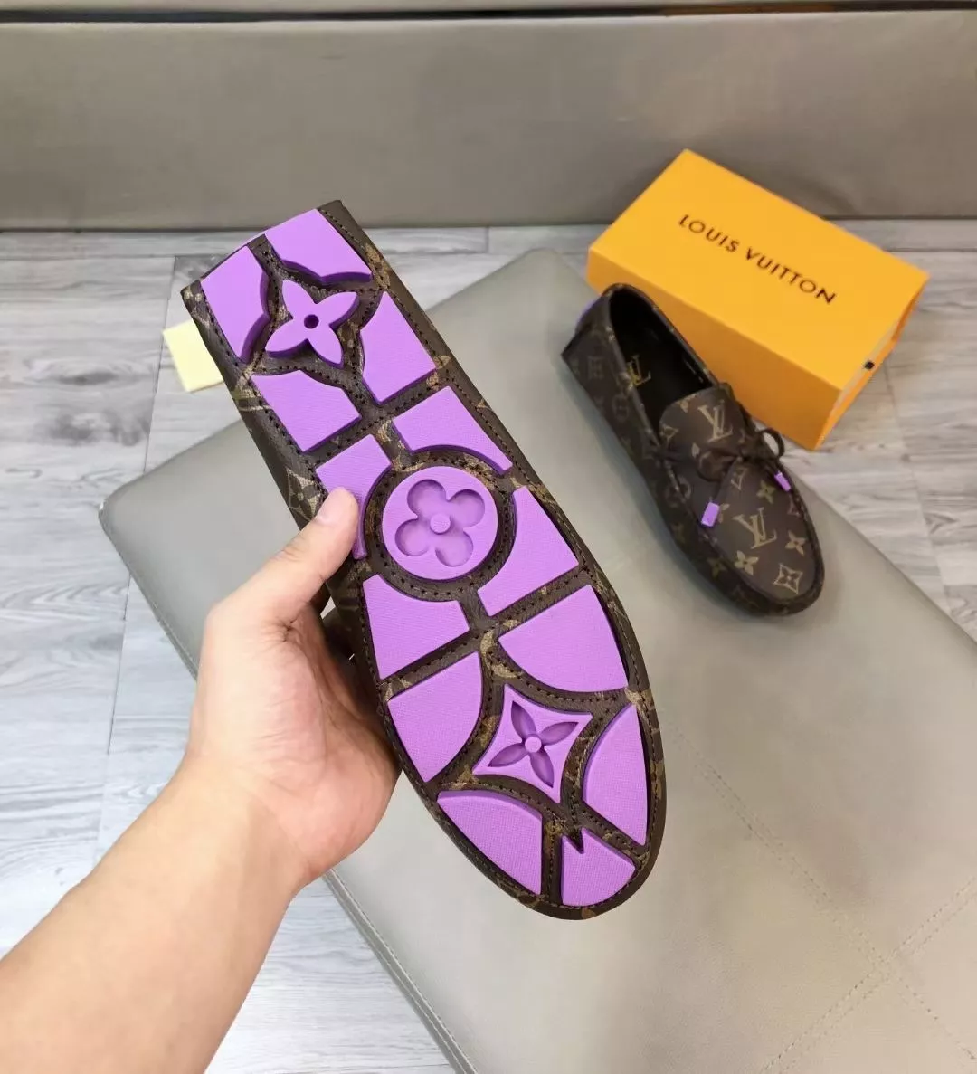 EyeCatching 4698 Louis Vuitton LV Oxfords Shoes For Men