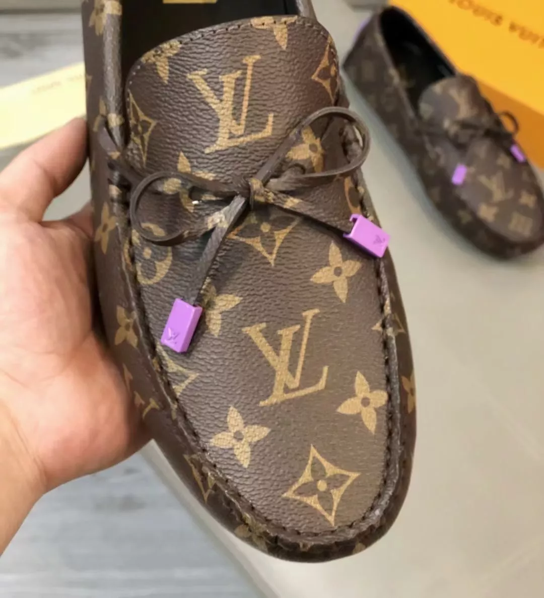 EyeCatching 4698 Louis Vuitton LV Oxfords Shoes For Men