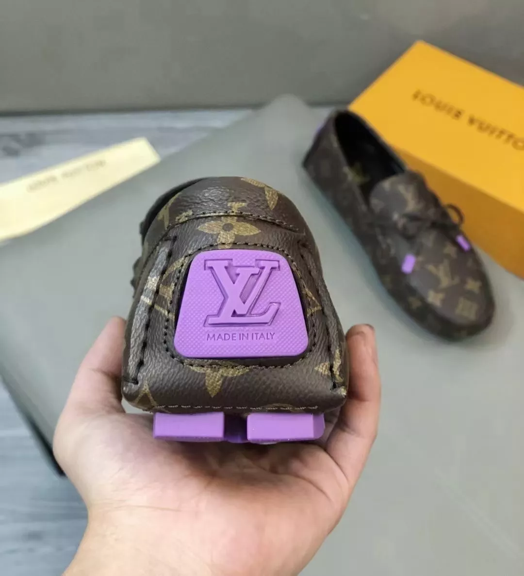 EyeCatching 4698 Louis Vuitton LV Oxfords Shoes For Men