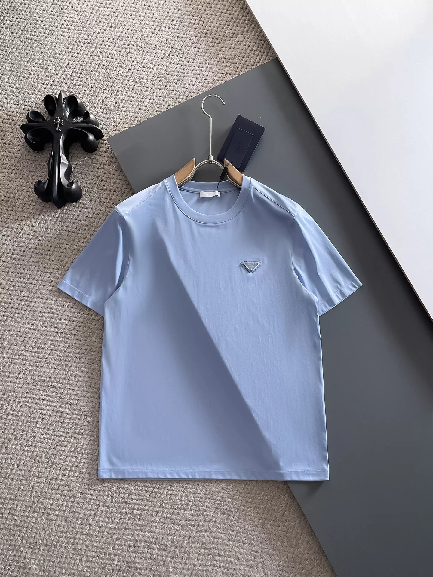 EyeCatching 4741 Prada T-Shirts Short Sleeved For Men