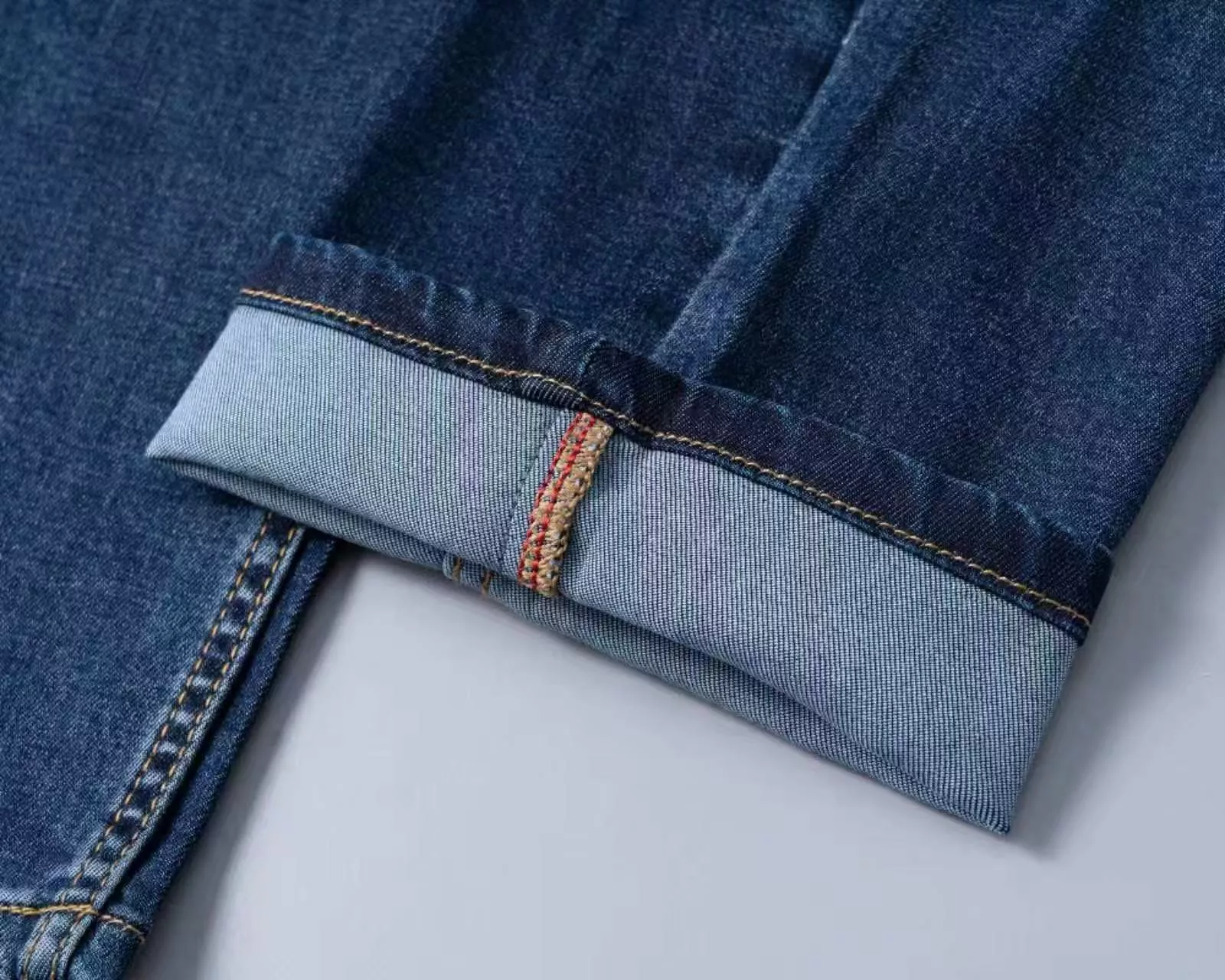 EyeCatching 4756 Louis Vuitton LV Jeans For Men