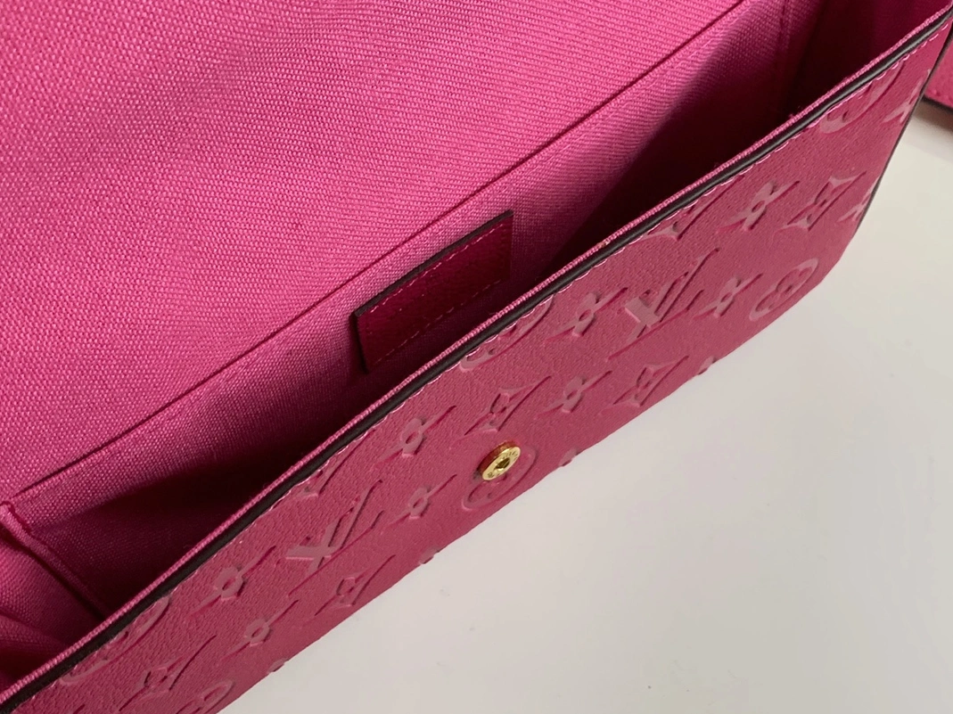 EyeCatching 4941 Louis Vuitton LV Wallets For Women