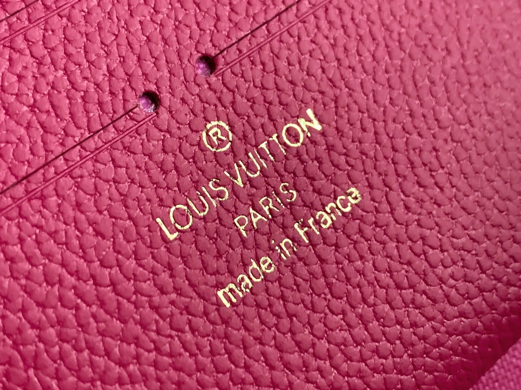 EyeCatching 4941 Louis Vuitton LV Wallets For Women