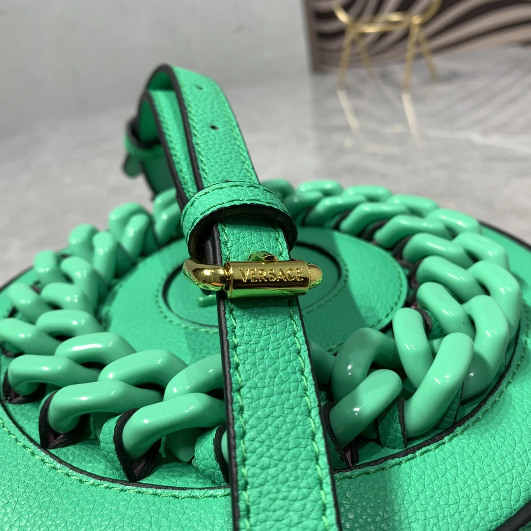 EyeCatching 4947 Versace AAA Quality Messenger Bags For Women