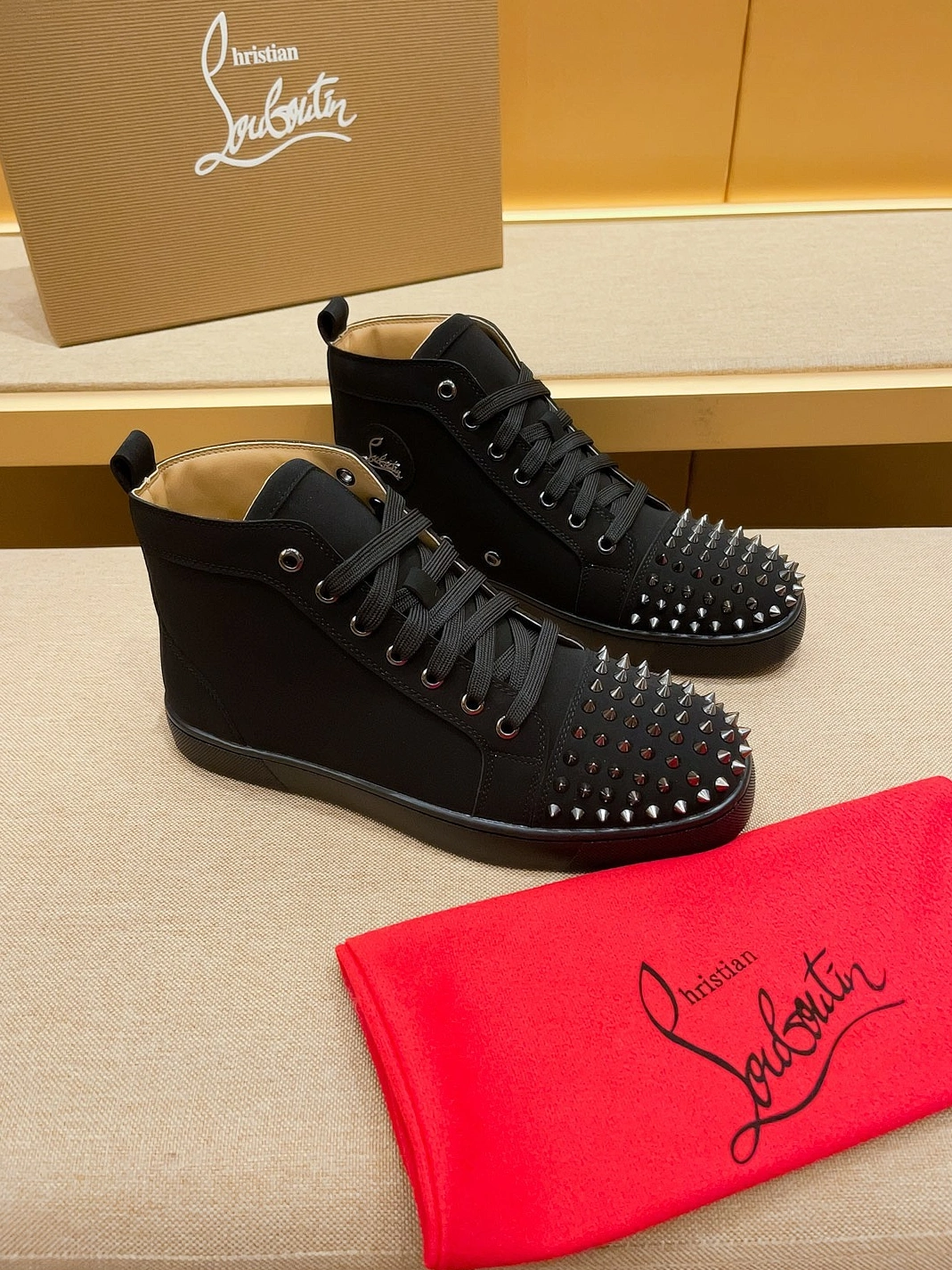EyeCatching 4952 Christian Louboutin High Top Shoes For Men