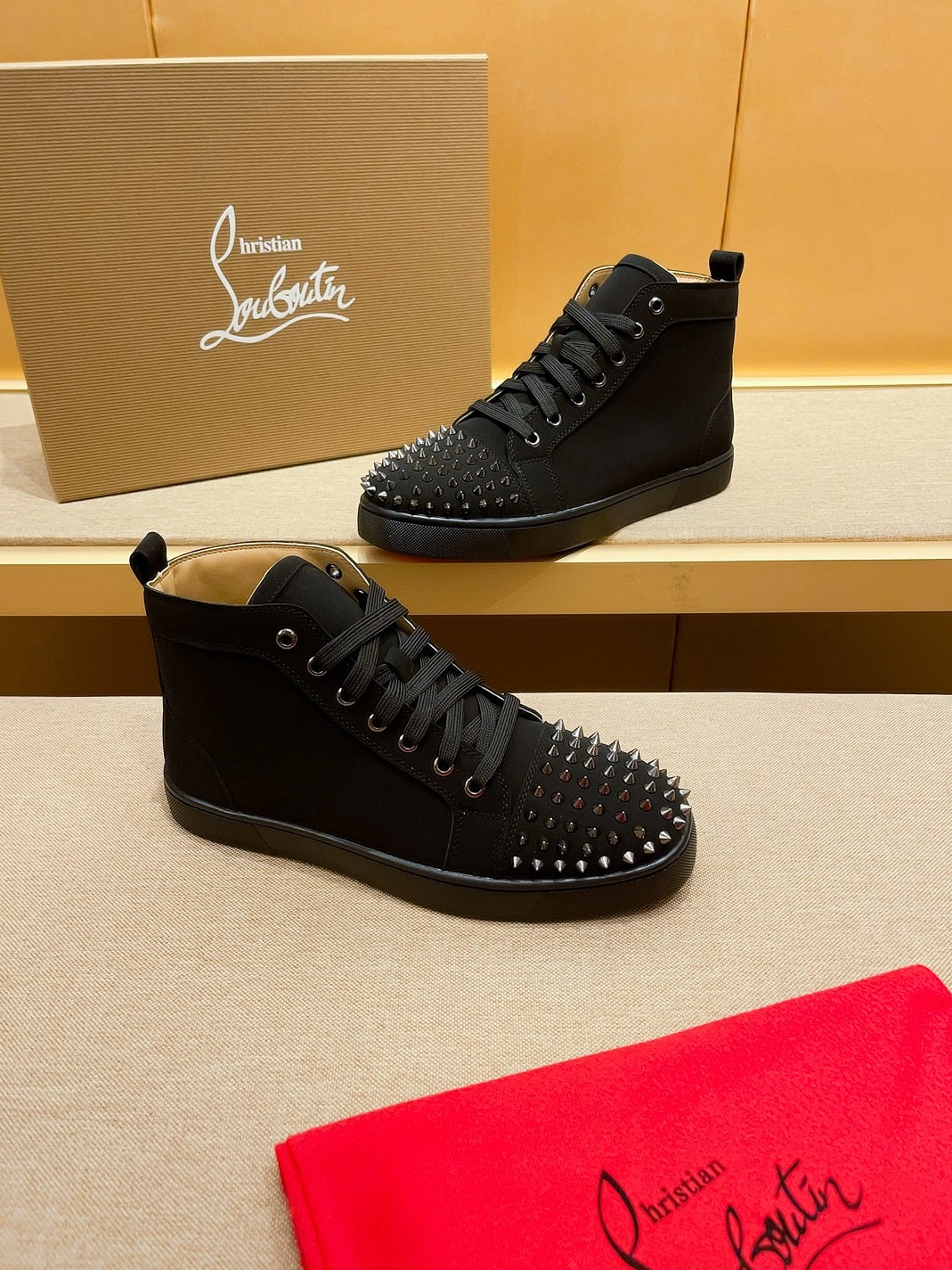 EyeCatching 4952 Christian Louboutin High Top Shoes For Men