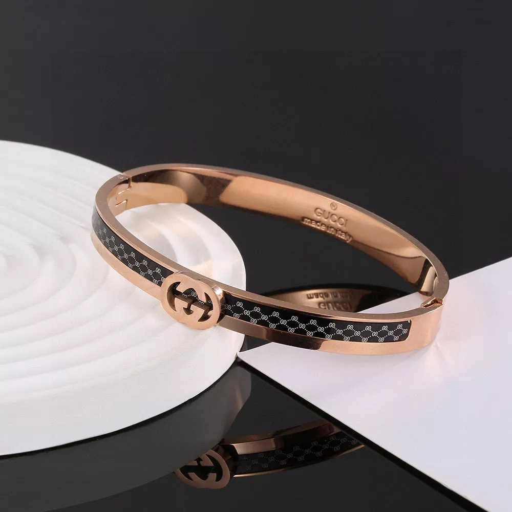 EyeCatching 4988 Gucci Bracelets