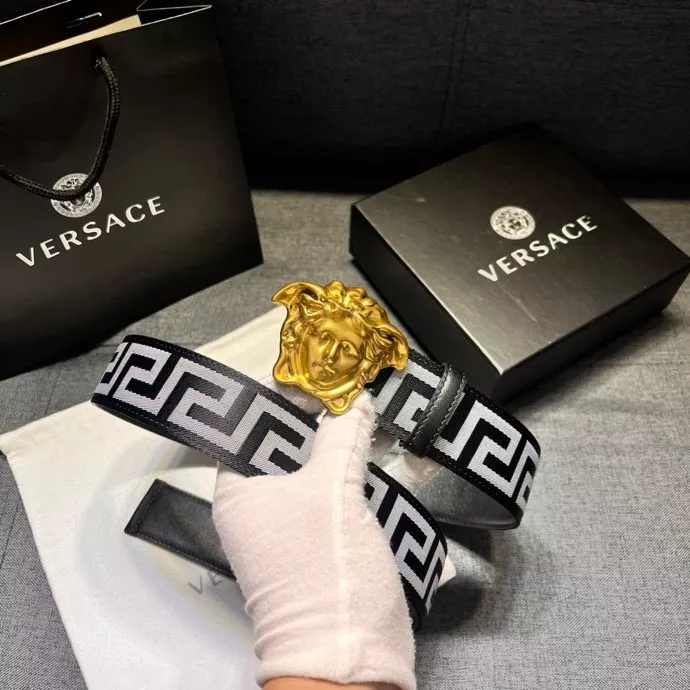 EyeCatching 525 Versace AAA Quality Belts In 4.0cm For Men